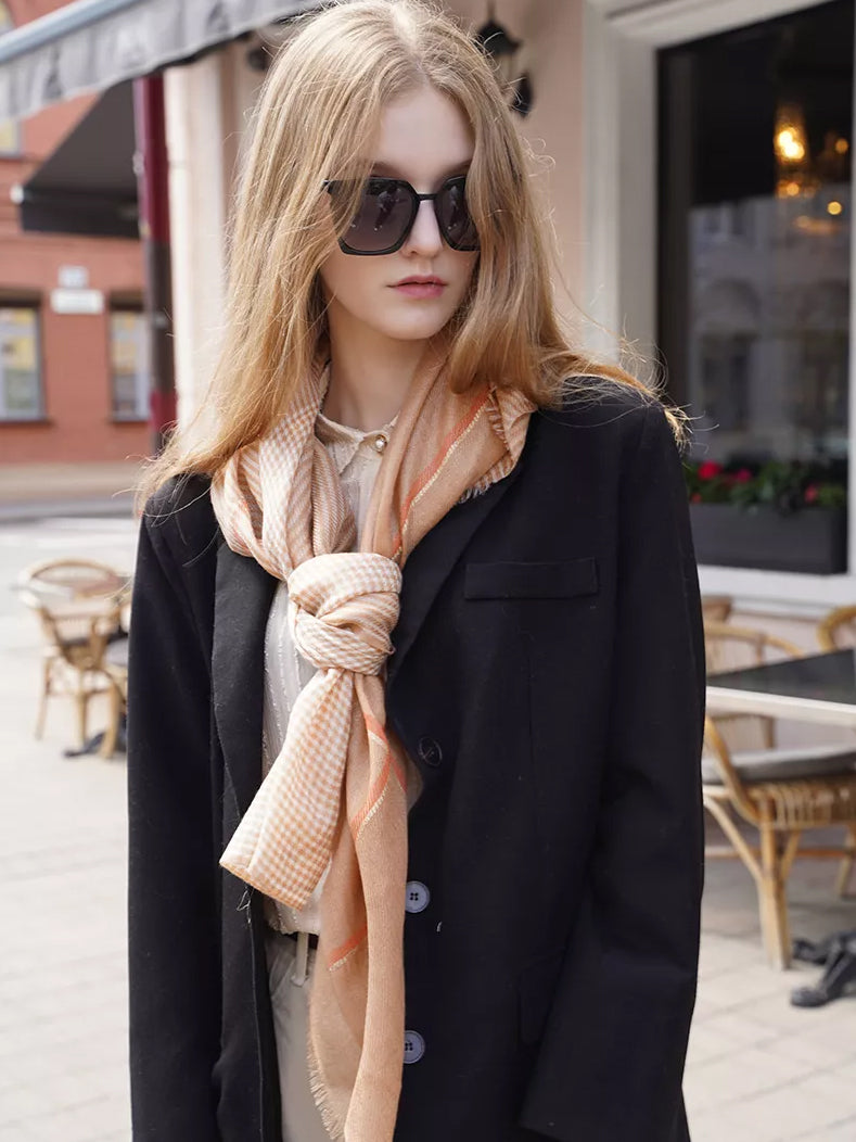 200 S Cashmere Square Scarf