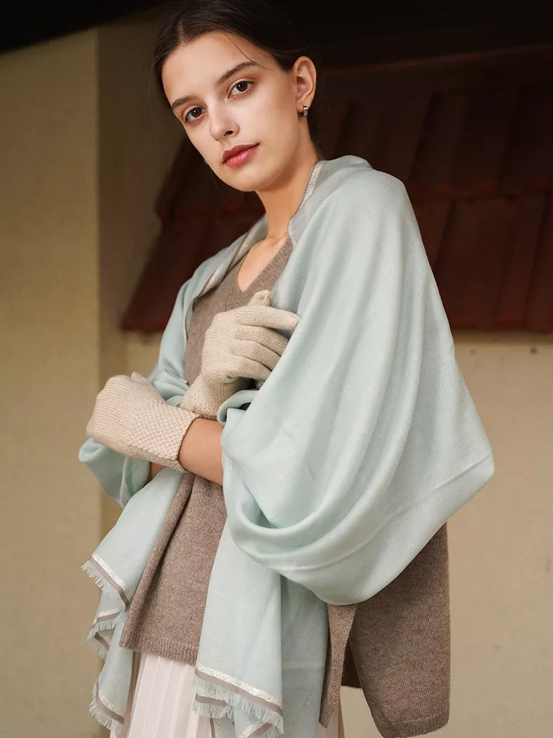 200 S Wool Scarf / Shawl