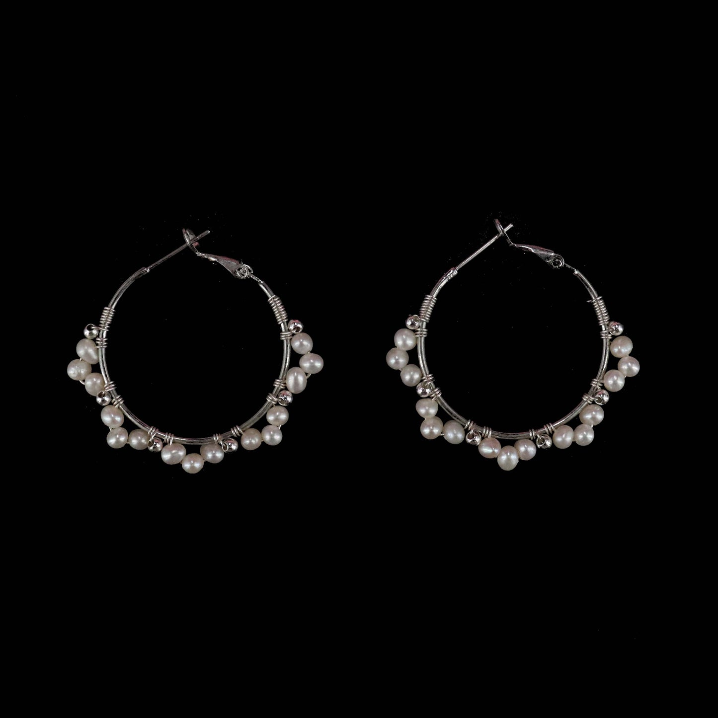 Genuine pearl cuff earrings