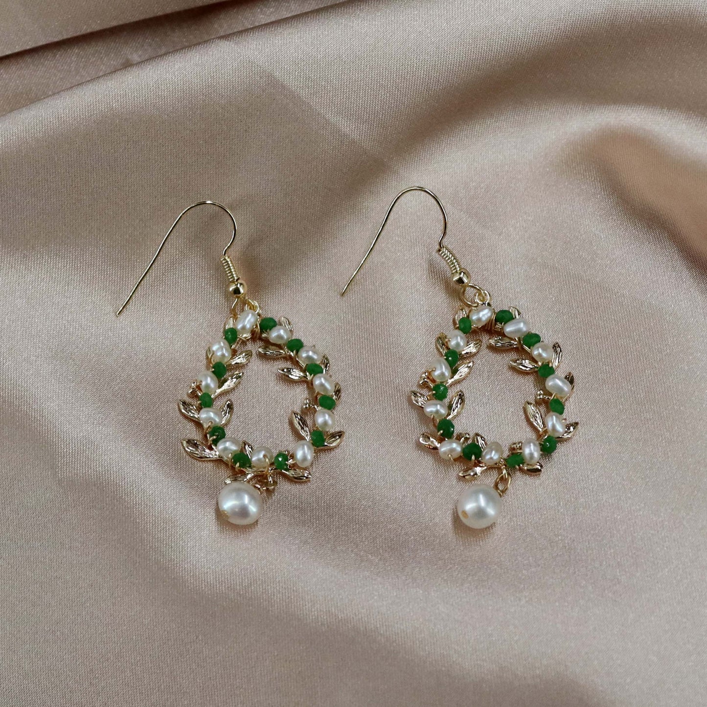 Genuine pearl drop earrings