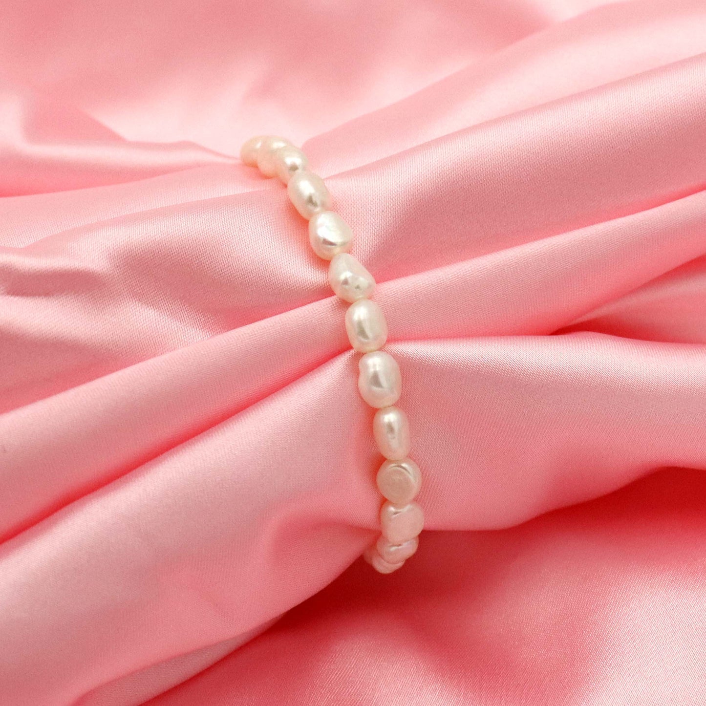 Pearl bracelet