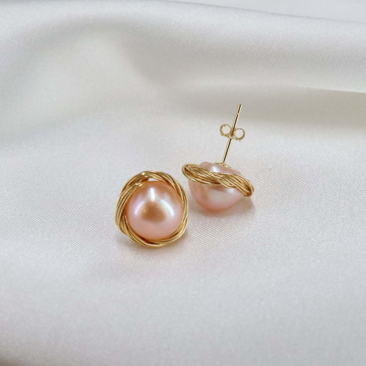 Genuine pearl stud earrings