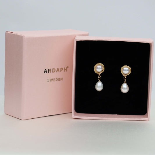 Genuine pearl drop earrings