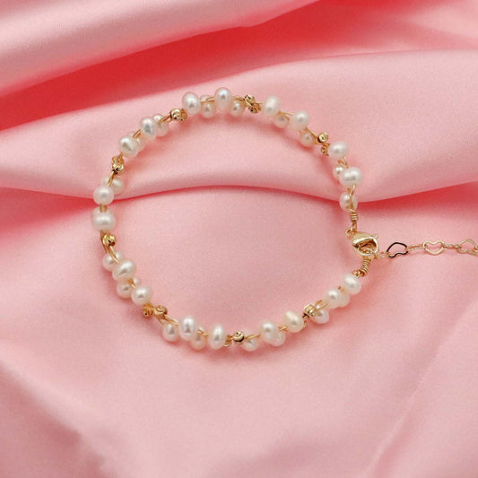 Pearl bracelet