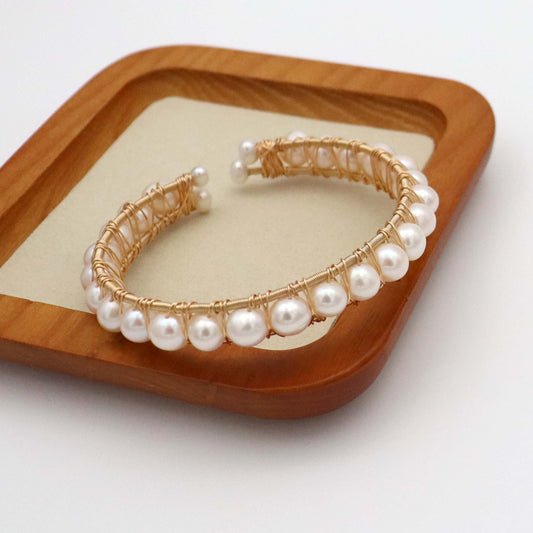 Pearl bracelet