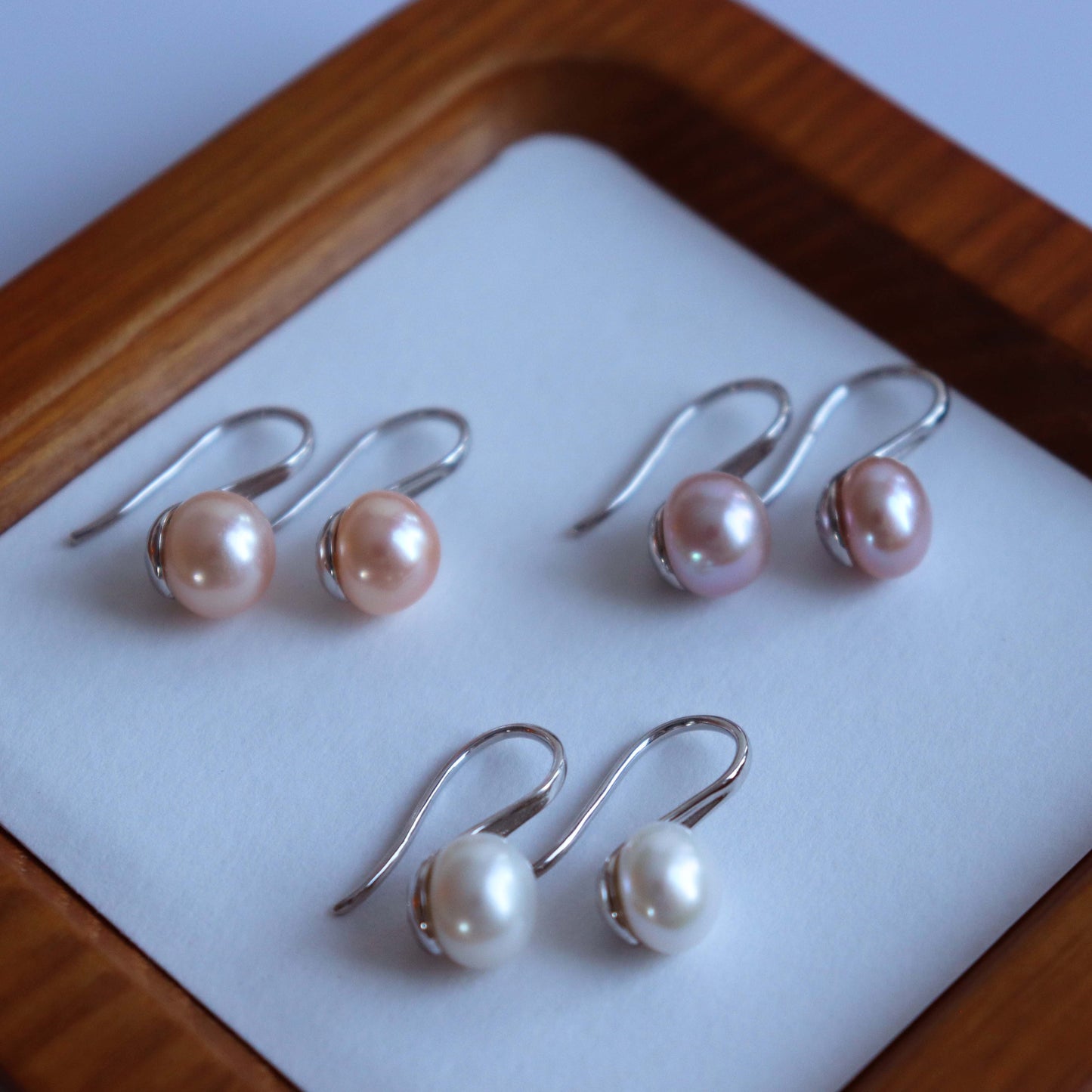 Genuine pearl hook earrings [long hook]